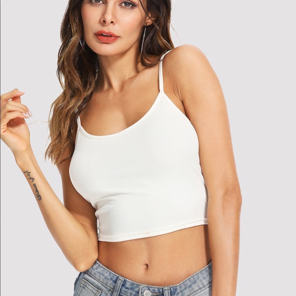 Crop top - Picture 4 of 4